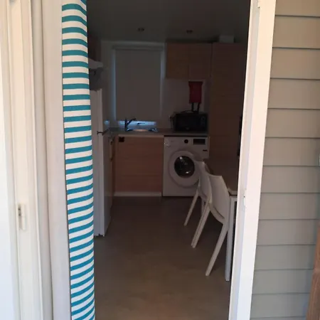 Campingplatz Mobil-home Confort, Clim, Le Marsiol, 4 Personnes *